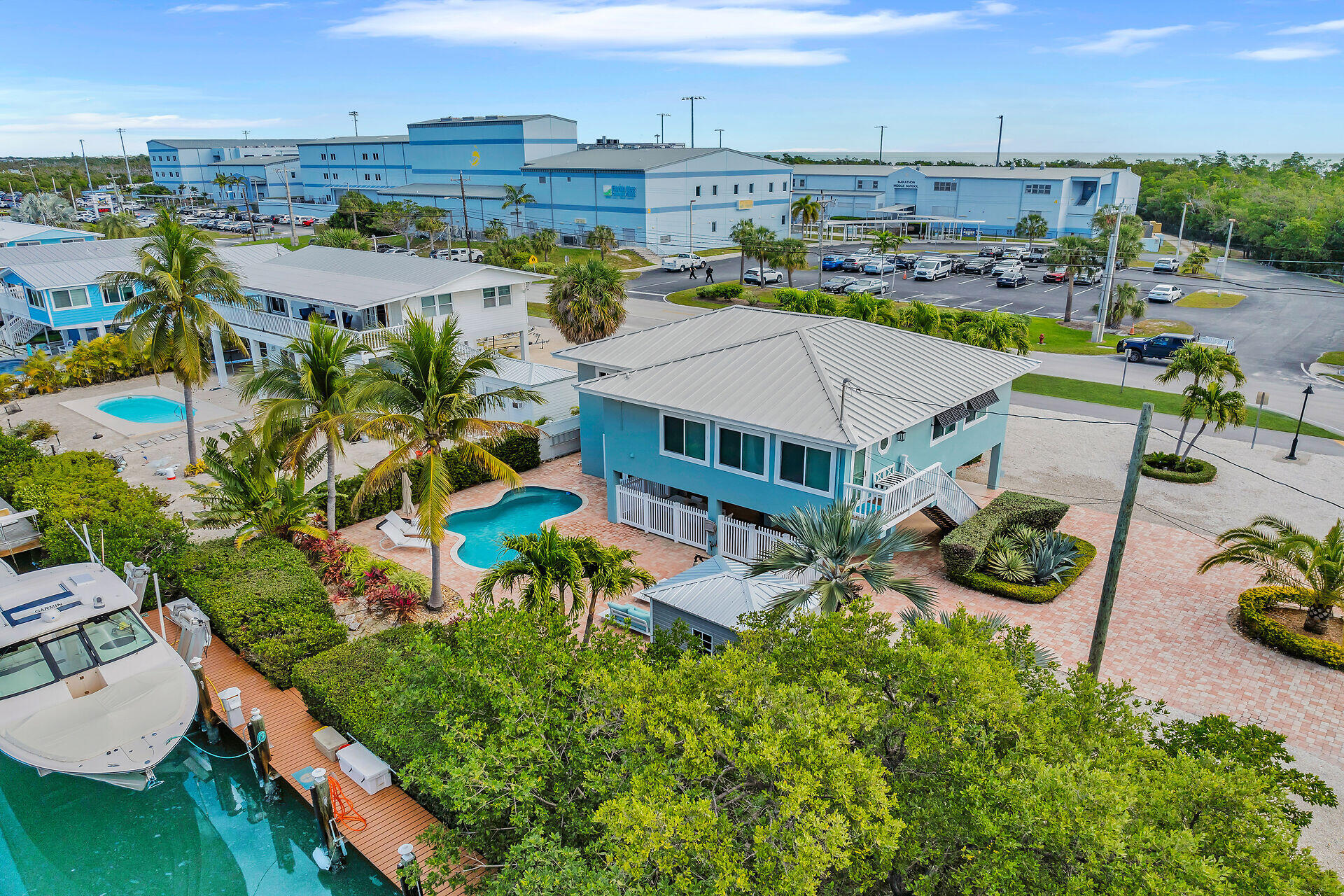 341 Sombrero Beach Road Marathon, FL 33050 - Photo 1 of 47 tour-359137-09