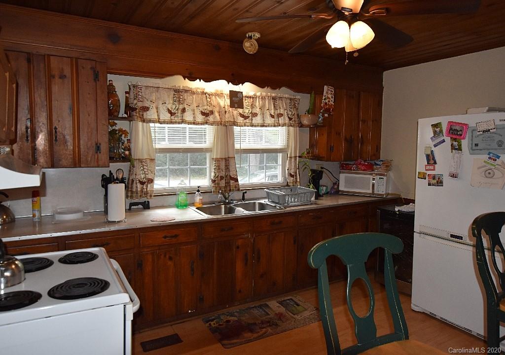 1667 Carter Road Lancaster, SC 29720 - Photo 6 of 15