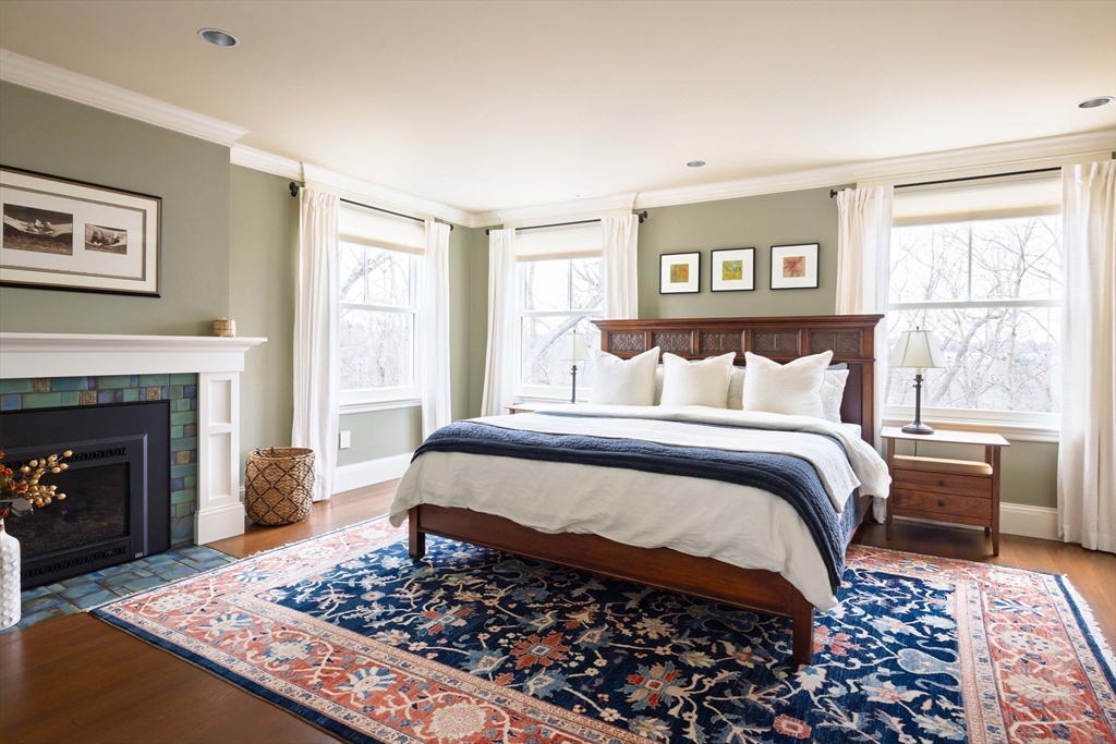 34 Pilgrim Road Newton, MA 02468 - Photo 13 of 29