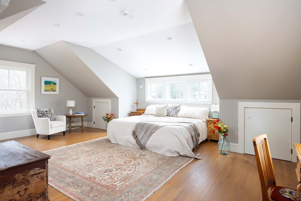 34 Pilgrim Road Newton, MA 02468 - Photo 23 of 29