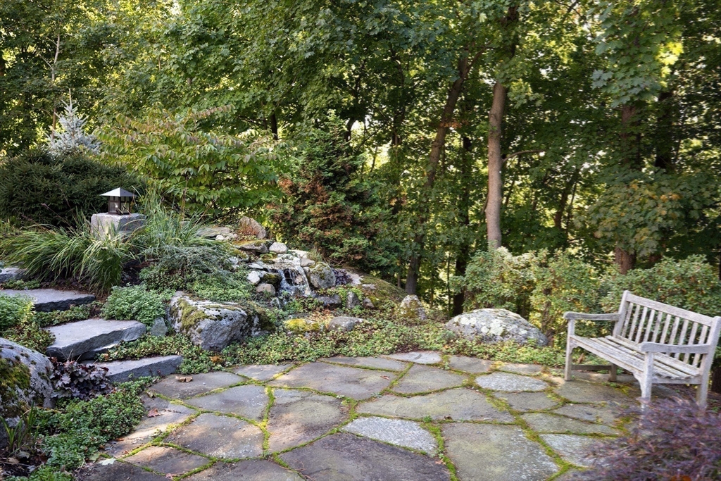 34 Pilgrim Road Newton, MA 02468 - Photo 28 of 29