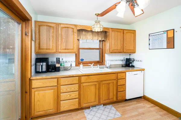 $329,900 | 21 Don Avon Street, Duluth, MN 55803