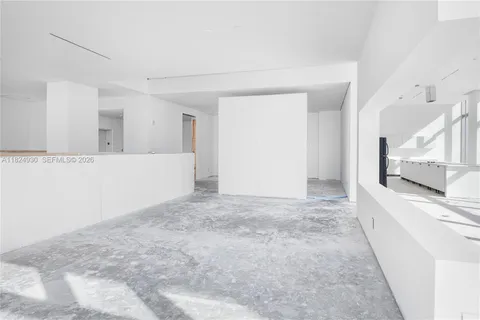 $7,500,000 | 700 Northeast 26th Terrace, Unit PH02, Miami, FL 33137