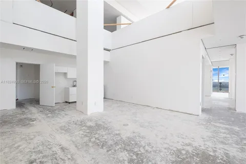 $7,500,000 | 700 Northeast 26th Terrace, Unit PH02, Miami, FL 33137