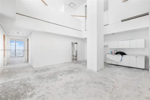 $7,500,000 | 700 Northeast 26th Terrace, Unit PH02, Miami, FL 33137