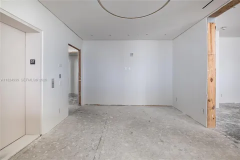 $7,500,000 | 700 Northeast 26th Terrace, Unit PH02, Miami, FL 33137