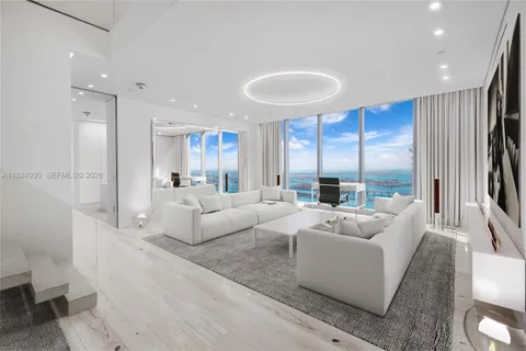 $7,500,000 | 700 Northeast 26th Terrace, Unit PH02, Miami, FL 33137