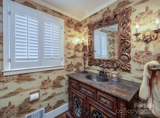 $445,000 | 211 West Liberty Street, Winnsboro, SC 29180