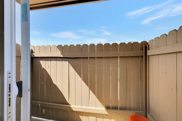 $179,900 | 799 Clark Avenue, Unit 10, Yuba City, CA 95991