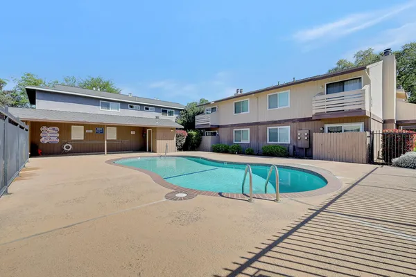 $179,900 | 799 Clark Avenue, Unit 10, Yuba City, CA 95991