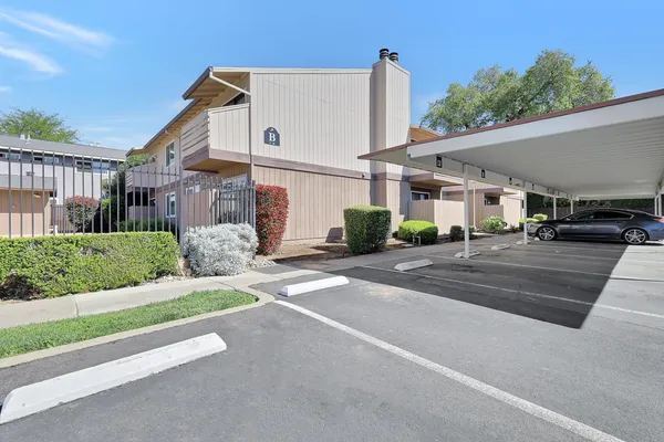 $179,900 | 799 Clark Avenue, Unit 10, Yuba City, CA 95991