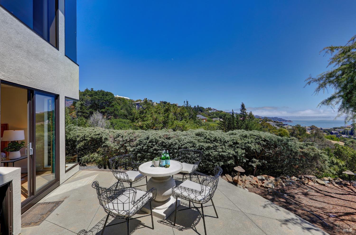 21 Tara Hill Road Tiburon, CA 94920 - Photo 29 of 52