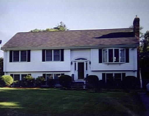 178 Allen Road Billerica, MA 01821 - Photo 1 of 1 a front view of a house with a garden