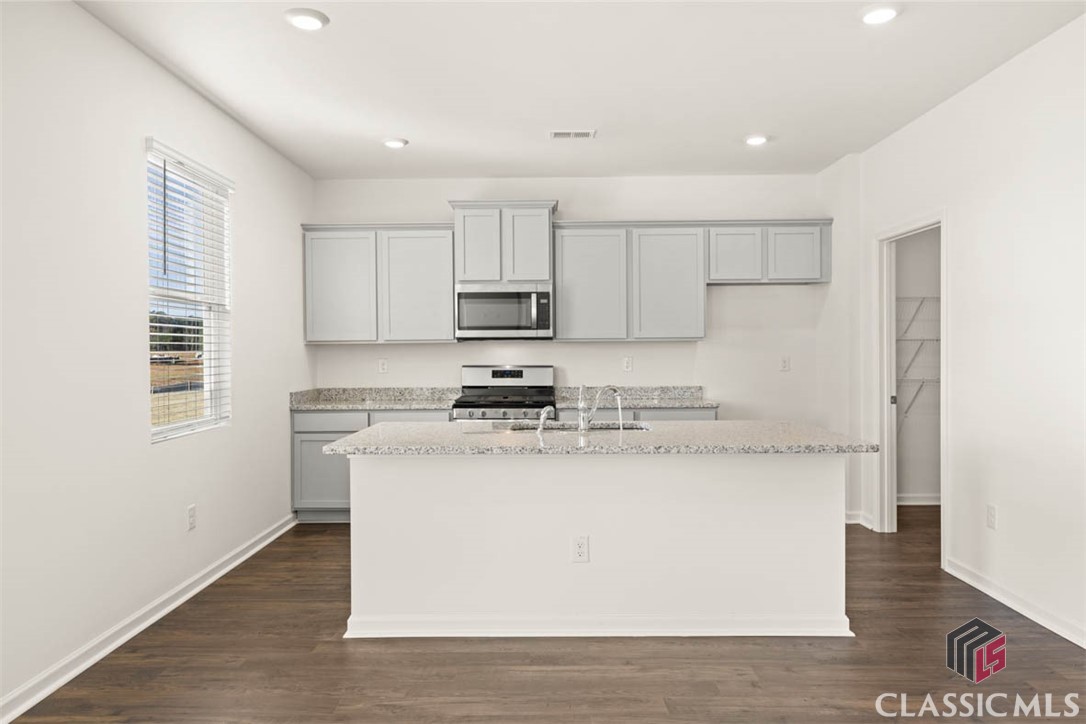 302 Abbott Road Statham, GA 30666 - Photo 9 of 54 Gallery Image 9