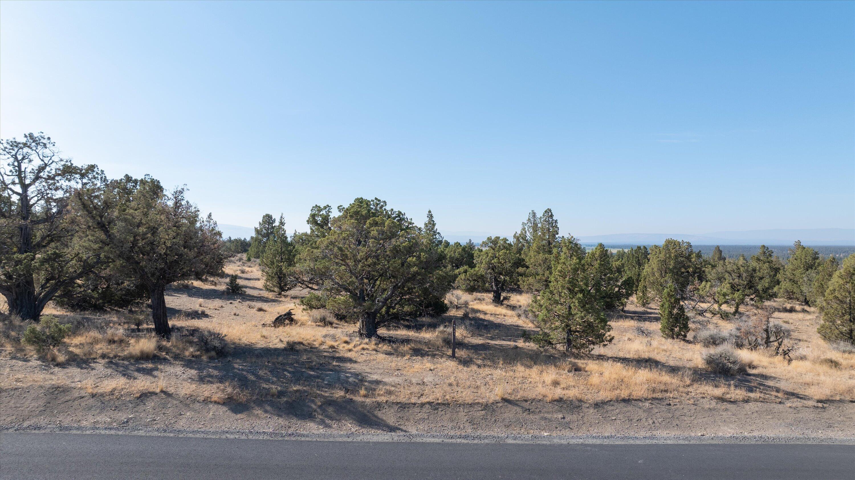 Paragon Court, Unit HOMESITE 741 Powell Butte, OR 97753 - Photo 5 of 27 Homesite 741 E