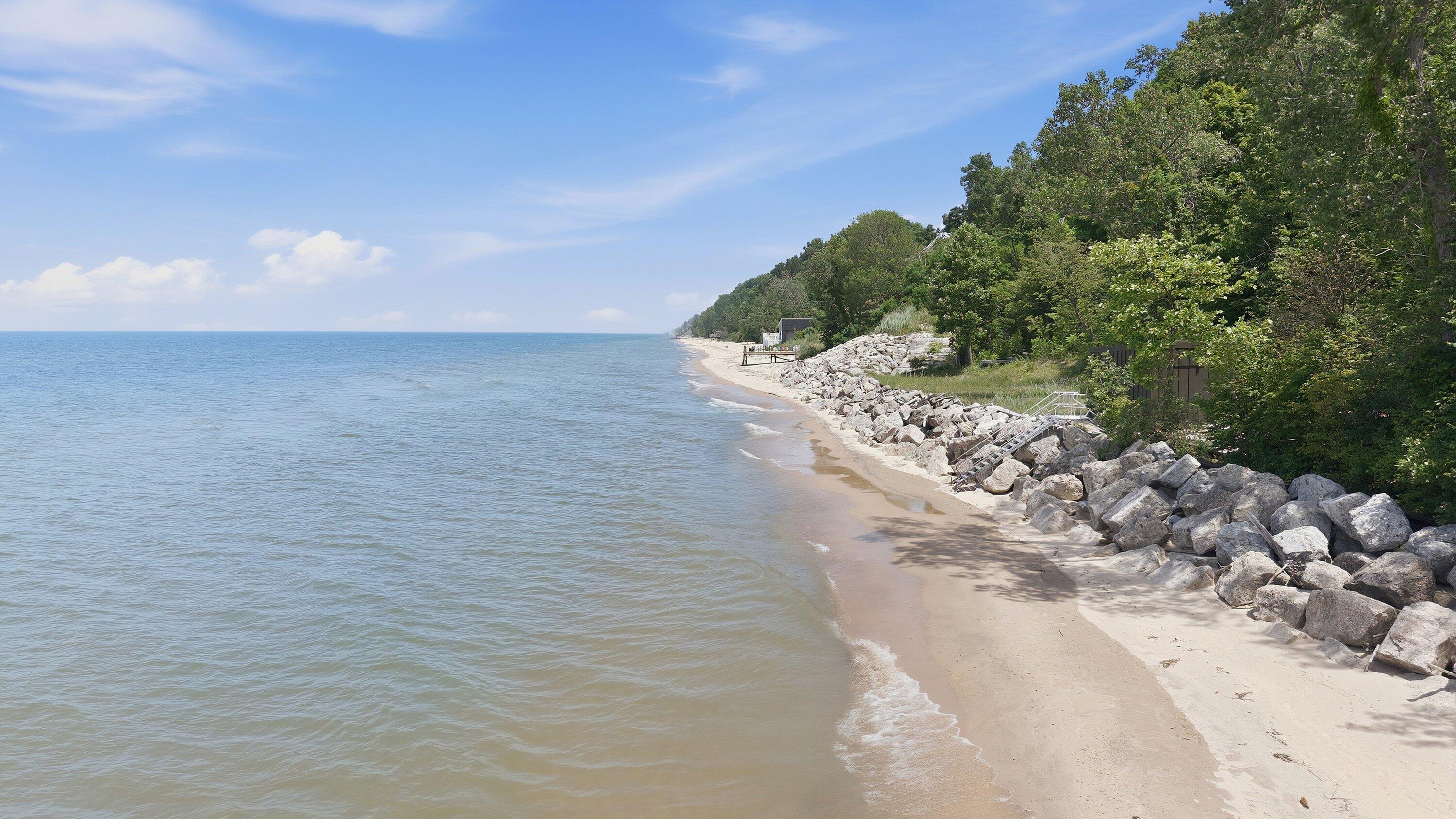 1600 Rocky Gap Road Benton Harbor, MI 49022 - Photo 5 of 42 Rocky Gap Coast Line