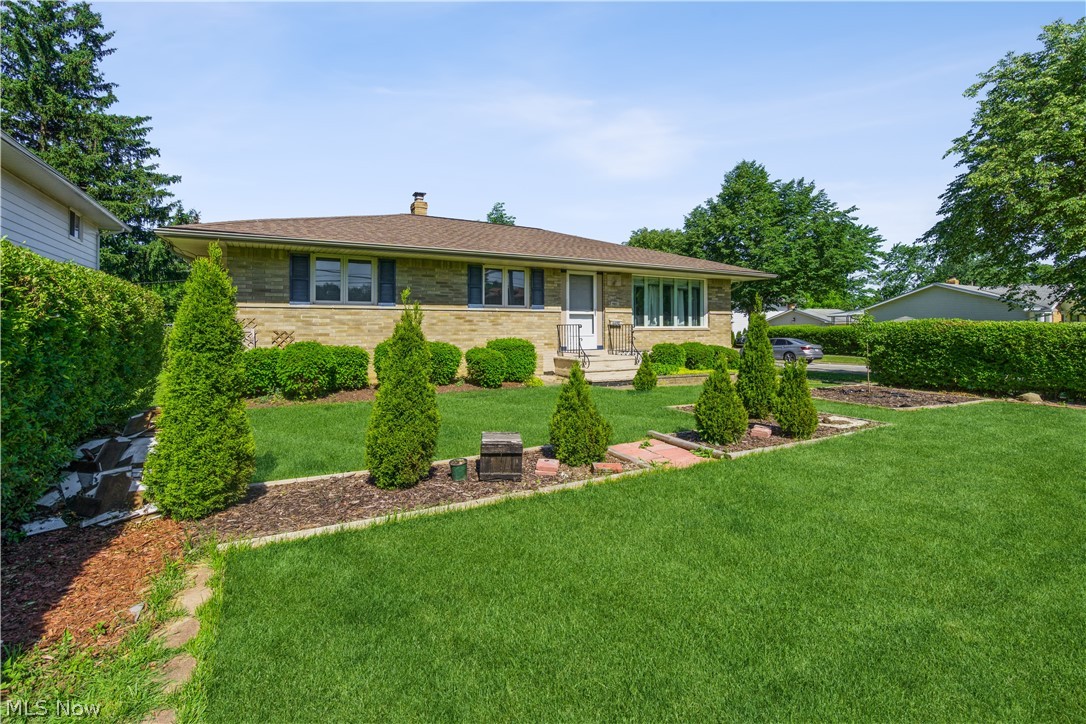 6690 York Road Cleveland, OH 44130 - Photo 2 of 22 Gallery Image 2