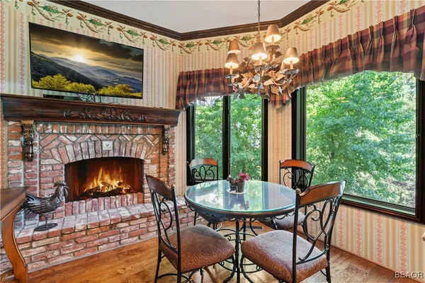 $5,750,000 | 27409 North Bay Road, Lake Arrowhead, CA 92352