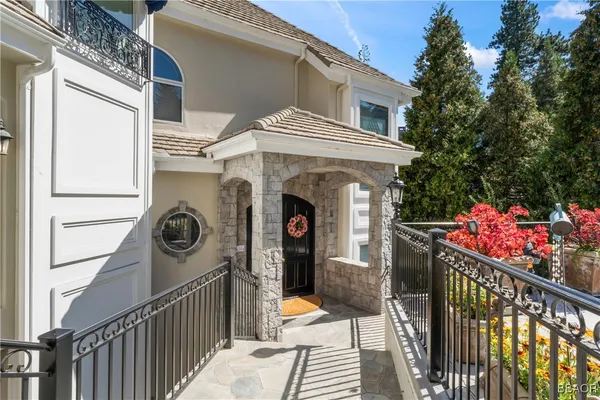 $5,750,000 | 27409 North Bay Road, Lake Arrowhead, CA 92352