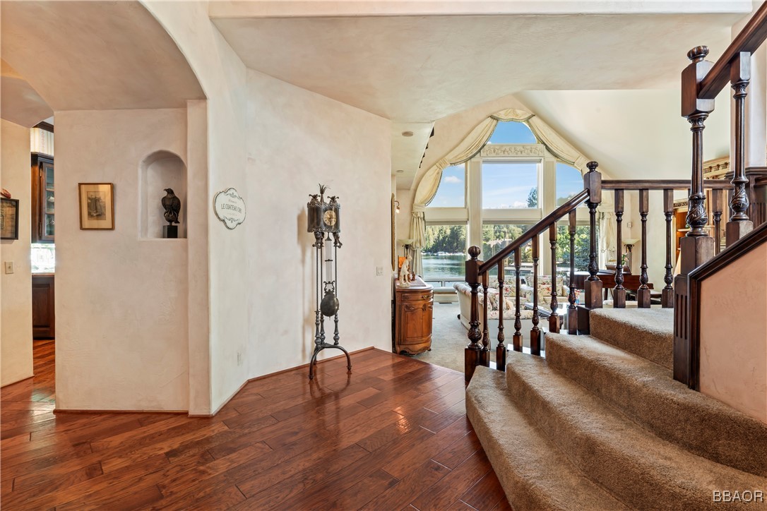 27409 North Bay Road Lake Arrowhead, CA 92352 - Photo 6 of 41