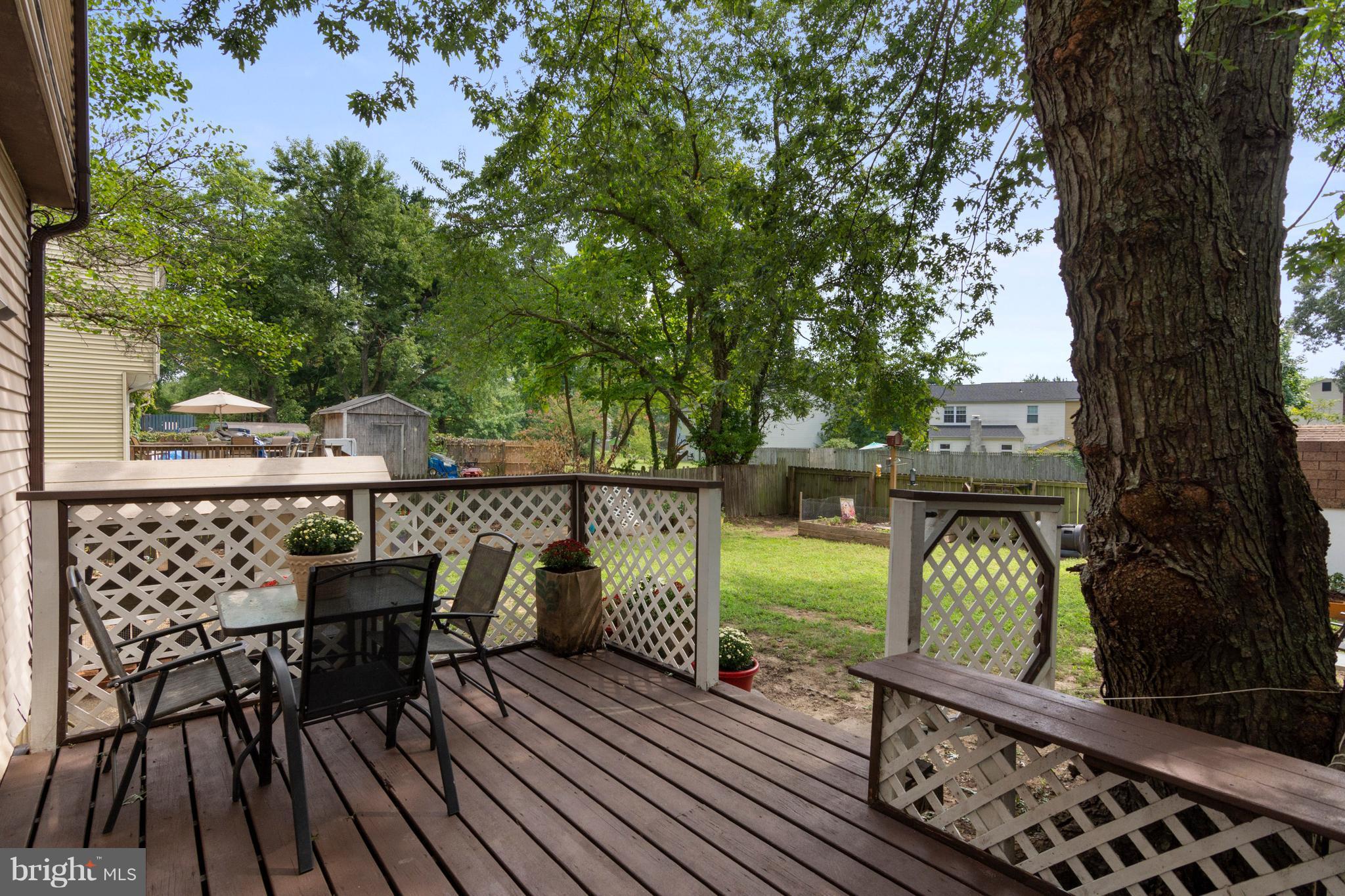359 River Road Arnold, MD 21012 - Photo 26 of 29 Exterior (Rear) - Deck off dining room