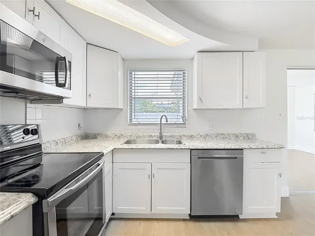 $1,700 | 3648 Bedford Street, New Port Richey, FL 34652