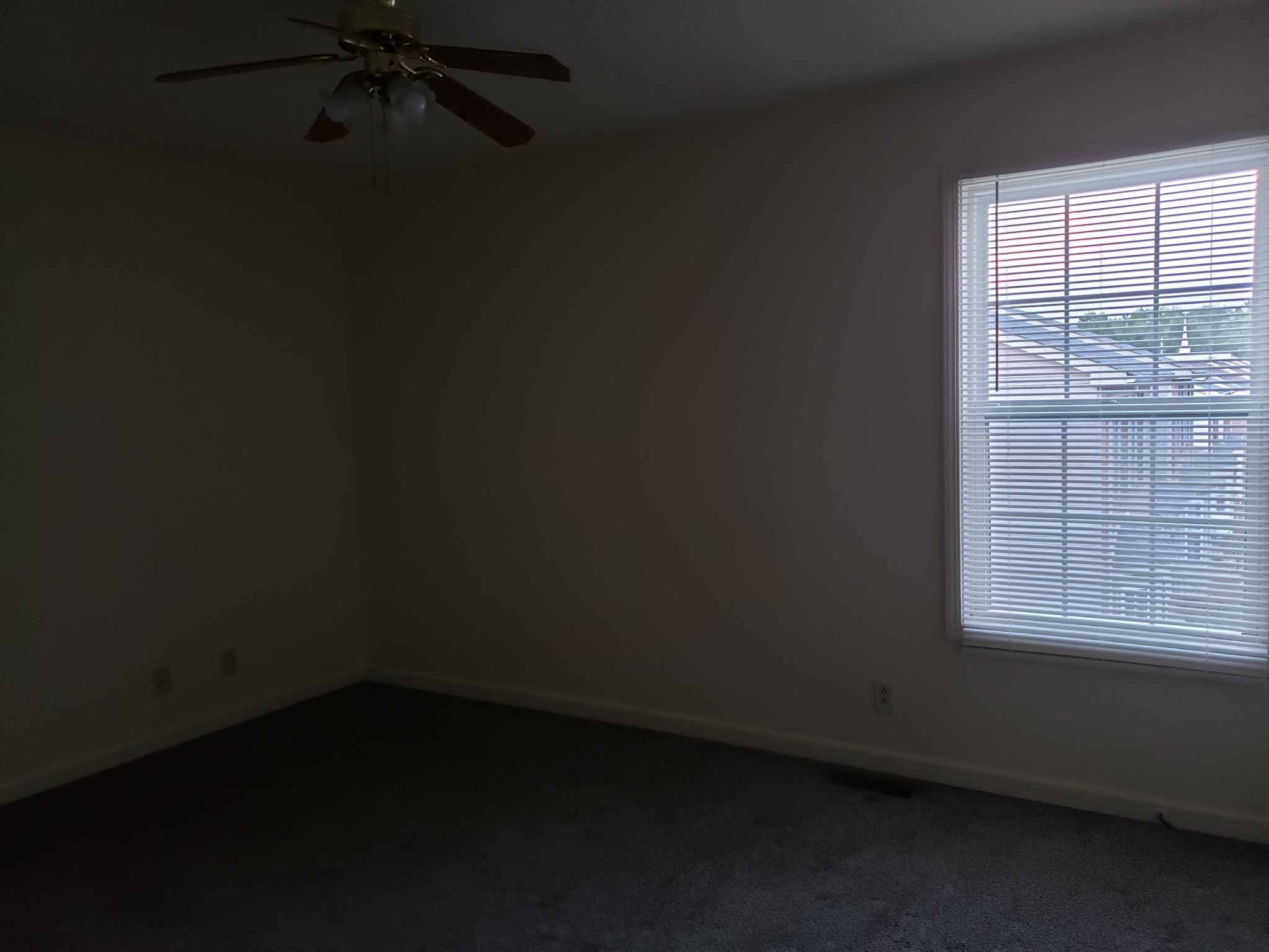 200 Tree Line Drive Oak Grove, KY 42262 - Photo 21 of 58 an empty room with a window