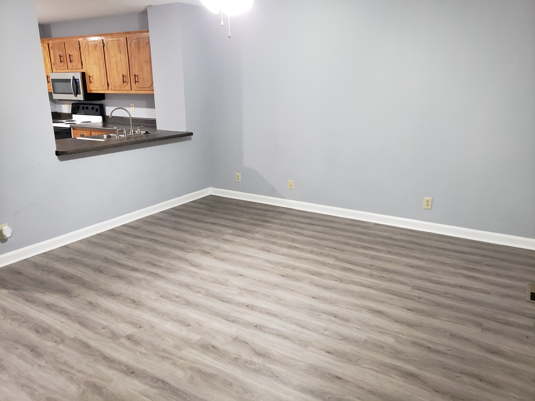 200 Tree Line Drive Oak Grove, KY 42262 - Photo 26 of 58 a view of a room with wooden floor and small window