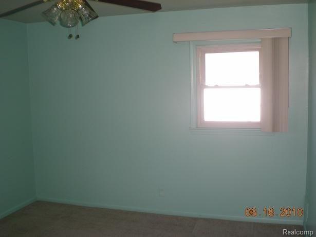 29070 Beechnut Street Inkster, MI 48141 - Photo 8 of 15 Bedroom 3