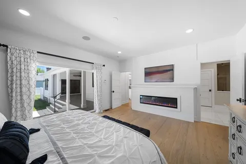 $1,995,000 | 8 Hoppy's Lane, Cape May Court House, NJ 08210