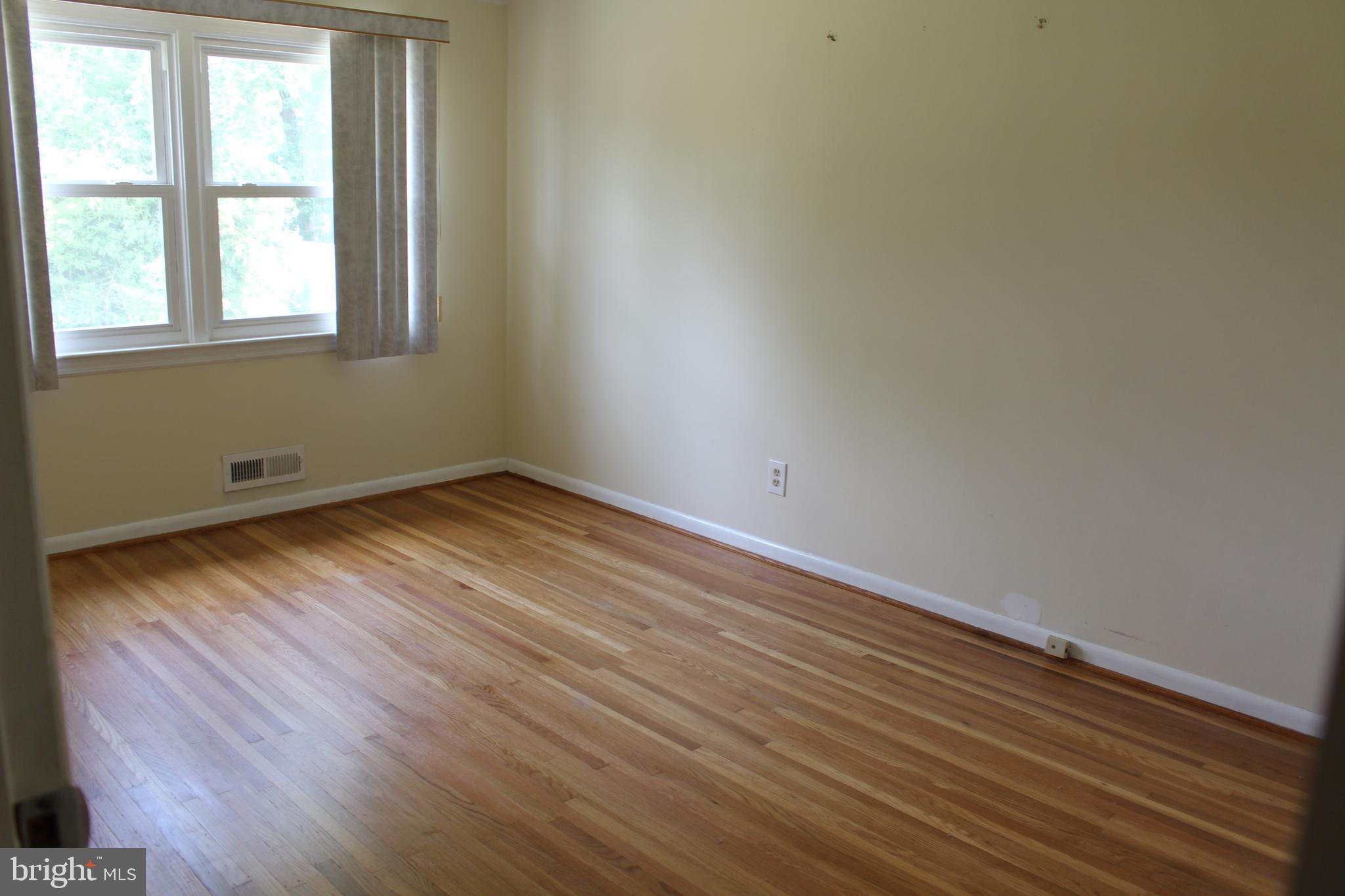 203 Covered Bridge Road Cherry Hill, NJ 08034 - Photo 26 of 28