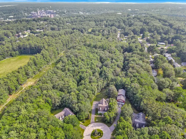 $250,000 | 57 Winter Street, Topsham, ME 04086