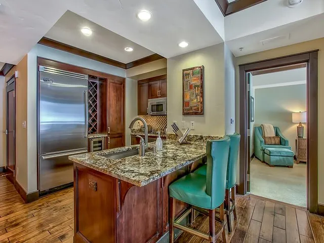 $69,000 | 13051 Ritz Carlton Highlands Court, Unit 4405 SHARE 17, Truckee, CA 96161