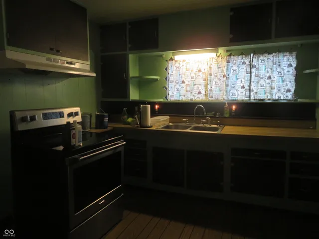 $89,000 | 218 East Garfield Street, Alexandria, IN 46001