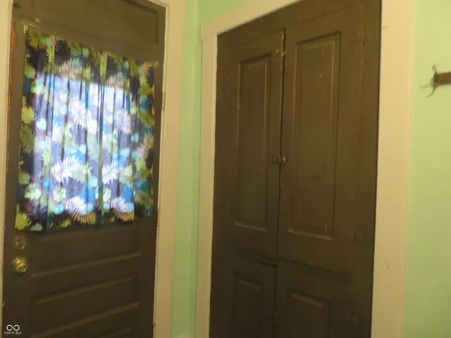 $89,000 | 218 East Garfield Street, Alexandria, IN 46001