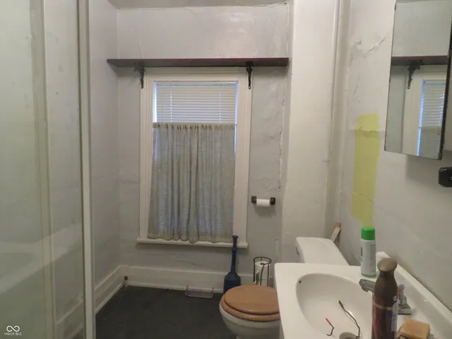 $89,000 | 218 East Garfield Street, Alexandria, IN 46001