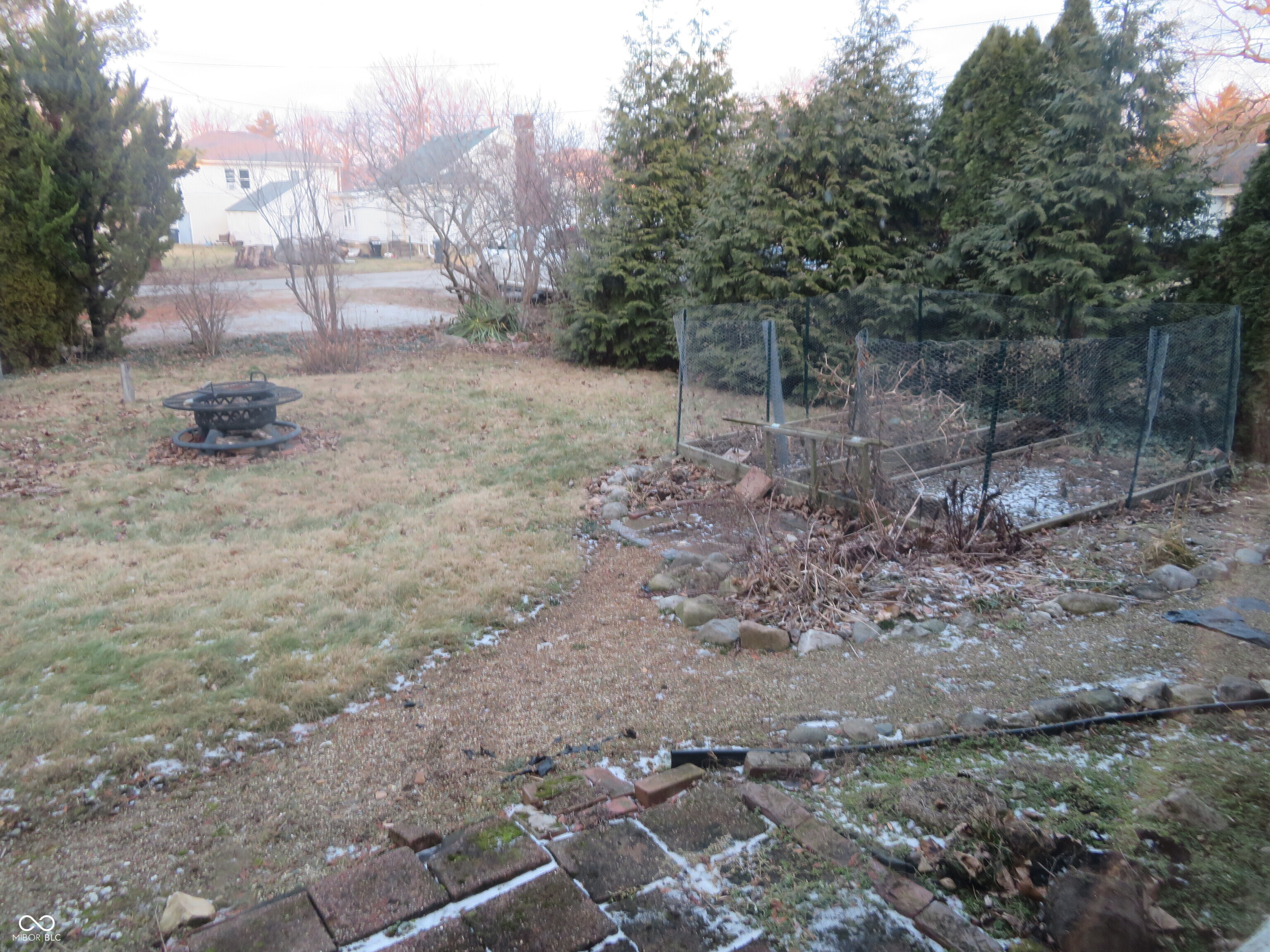 218 East Garfield Street Alexandria, IN 46001 - Photo 34 of 35