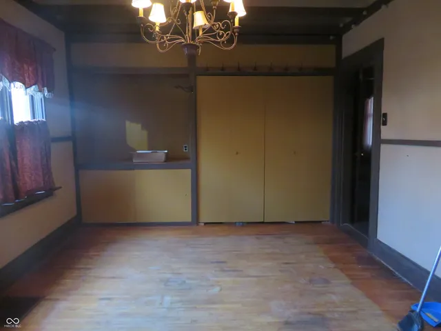 $89,000 | 218 East Garfield Street, Alexandria, IN 46001