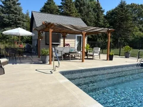 $650,000 | 6005 River Ridge Drive, Hamilton, MI 49419