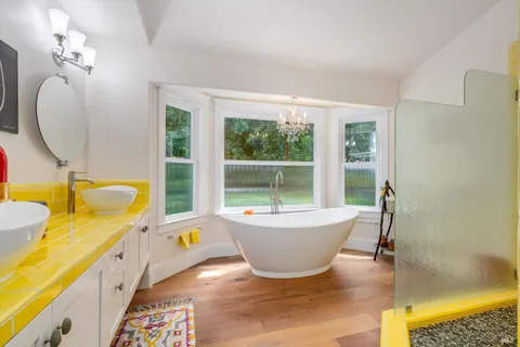 $5,300,000 | 585 Denmark Street, Sonoma, CA 95476