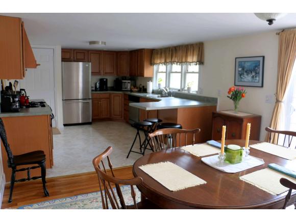 35 Pleasant Street, Unit 35 Newfields, NH 03856 - Photo 5 of 23
