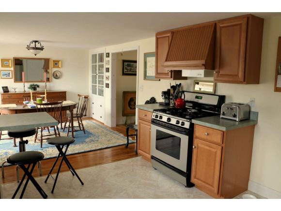 35 Pleasant Street, Unit 35 Newfields, NH 03856 - Photo 6 of 23