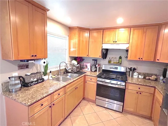 $580,000 | 4065 East 9th Street, Pomona, CA 91766