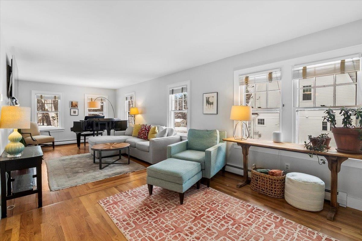 356 Elm Street Bennington, VT 05201 - Photo 13 of 34