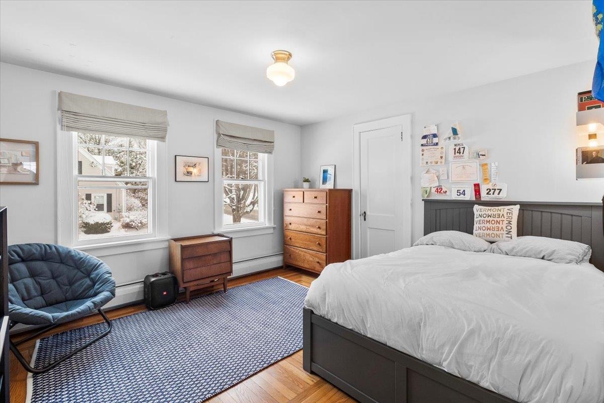 356 Elm Street Bennington, VT 05201 - Photo 18 of 34