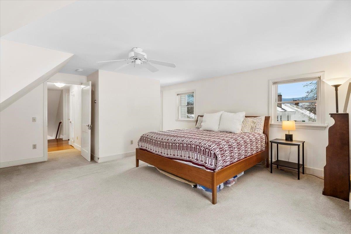 356 Elm Street Bennington, VT 05201 - Photo 24 of 34