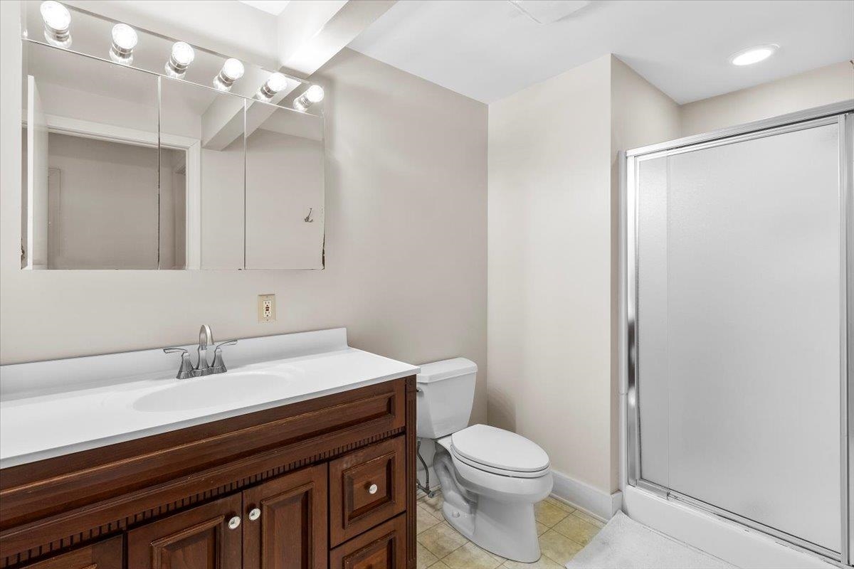 356 Elm Street Bennington, VT 05201 - Photo 25 of 34