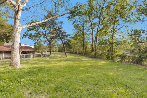 $1,500 | 13563 Farm-To-Market 2432, Willis, TX 77378