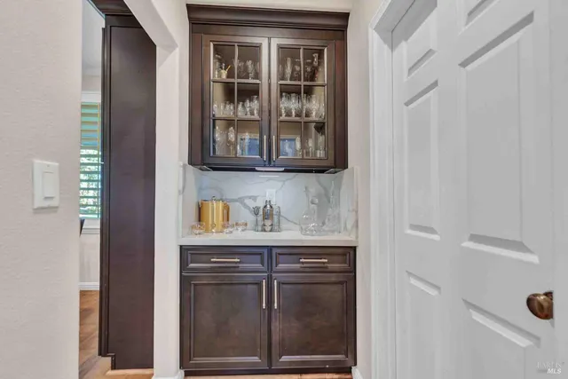 $1,290,000 | 621 Kearney Street, Benicia, CA 94510