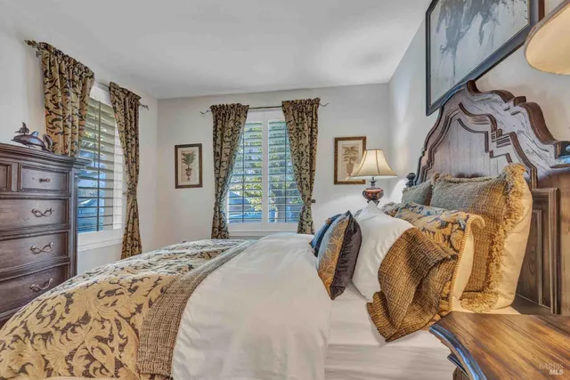 $1,290,000 | 621 Kearney Street, Benicia, CA 94510